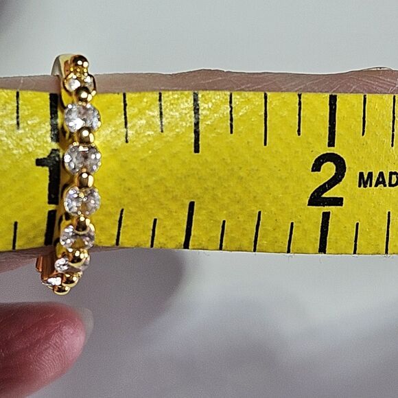 *Sale* Gold Tone Clear Rhinestone Stackable Ring Size 5.5 - Picture 9 of 13